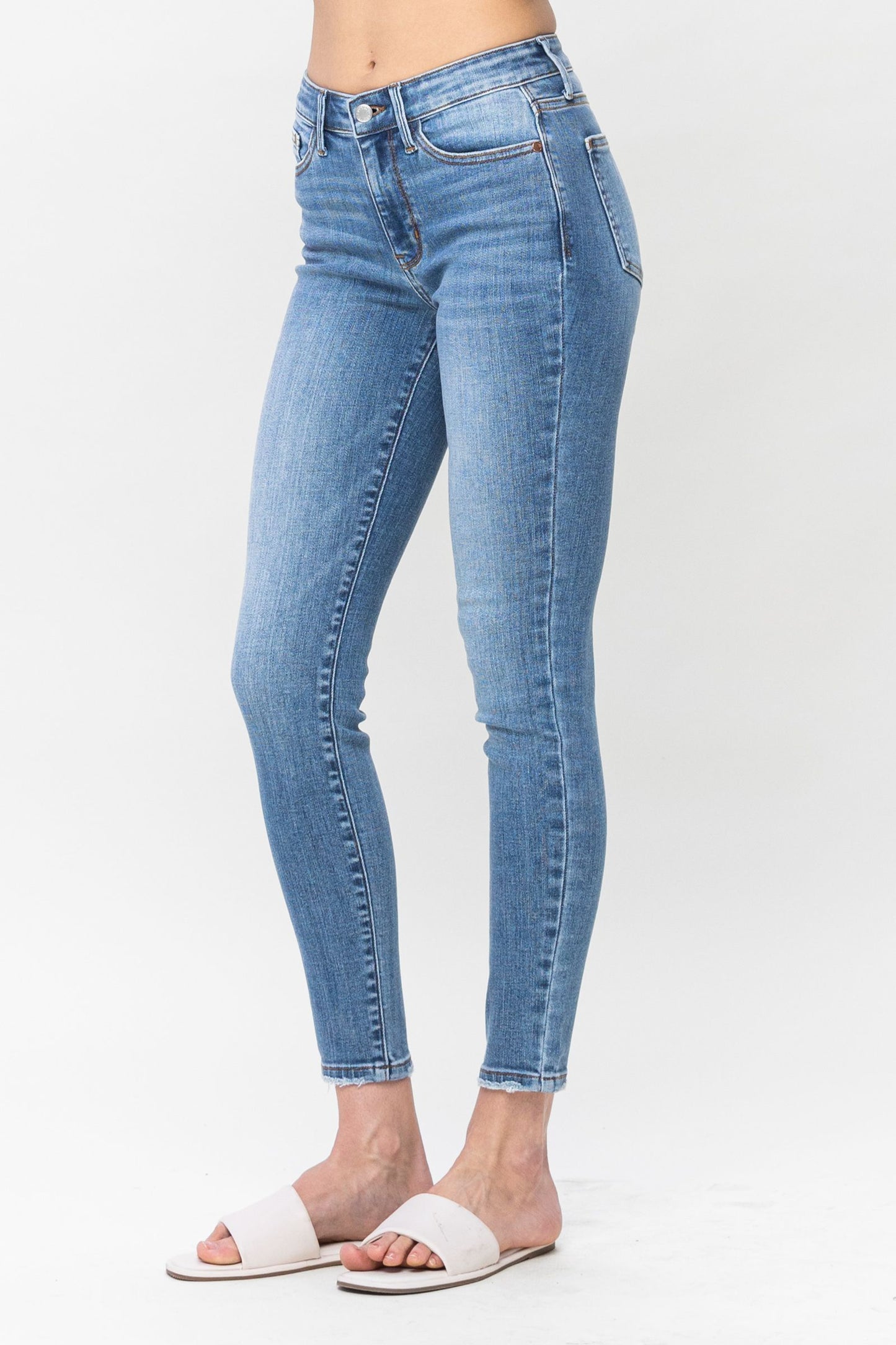 Judy Blue Basic Mid Rise Vintage Skinny Jeans