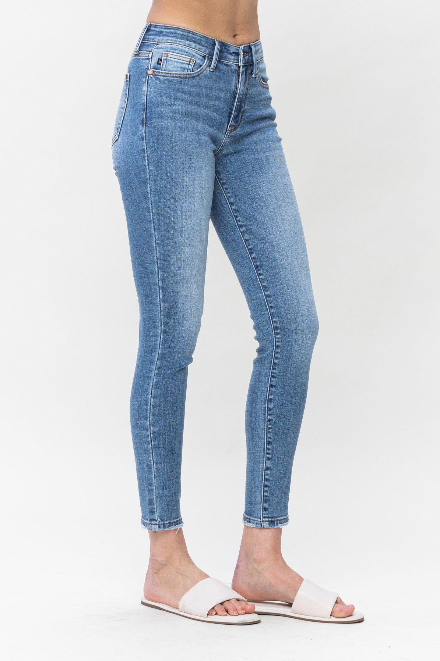 Judy Blue Basic Mid Rise Vintage Skinny Jeans